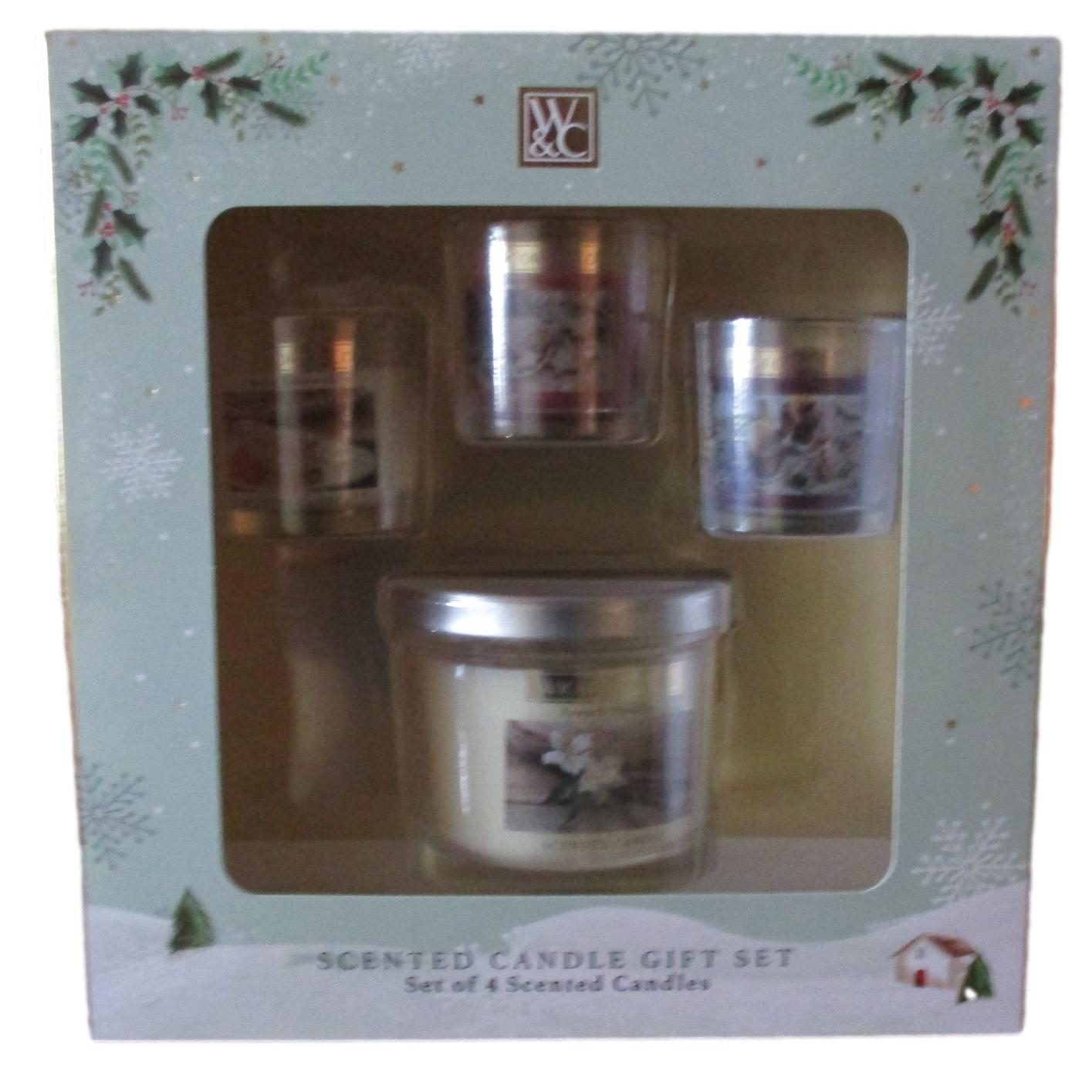 Wickford & Co Vanilla Scented Candle 4 Pieces Christmas Gift Set