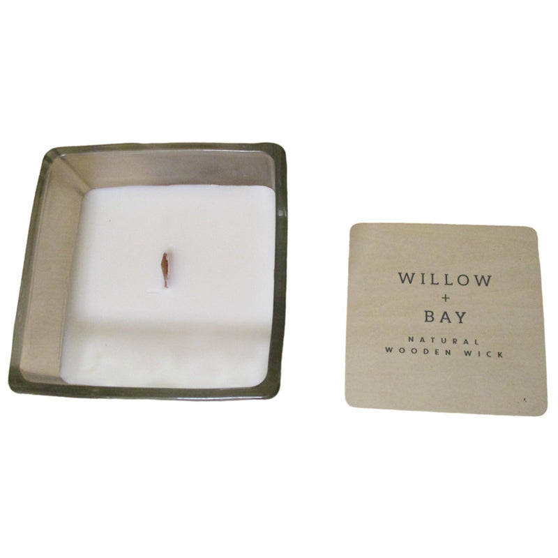 Willow Bay Crackling Wick Candle - Vanilla Amberwood - 680g (75hrs Burn Time)